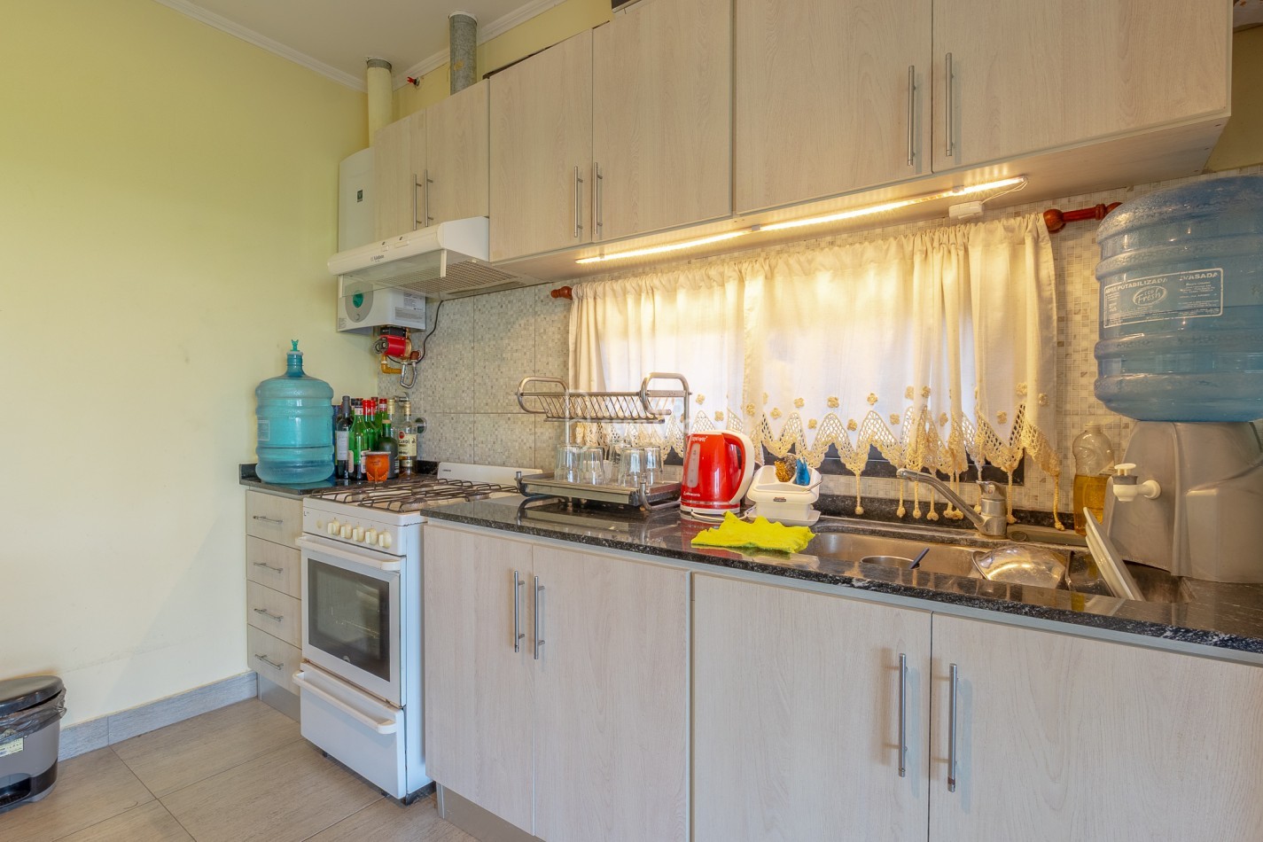 EXTRAORDINARIA! BARRIO GALVEZ - LAGUNA DE LOTTO.