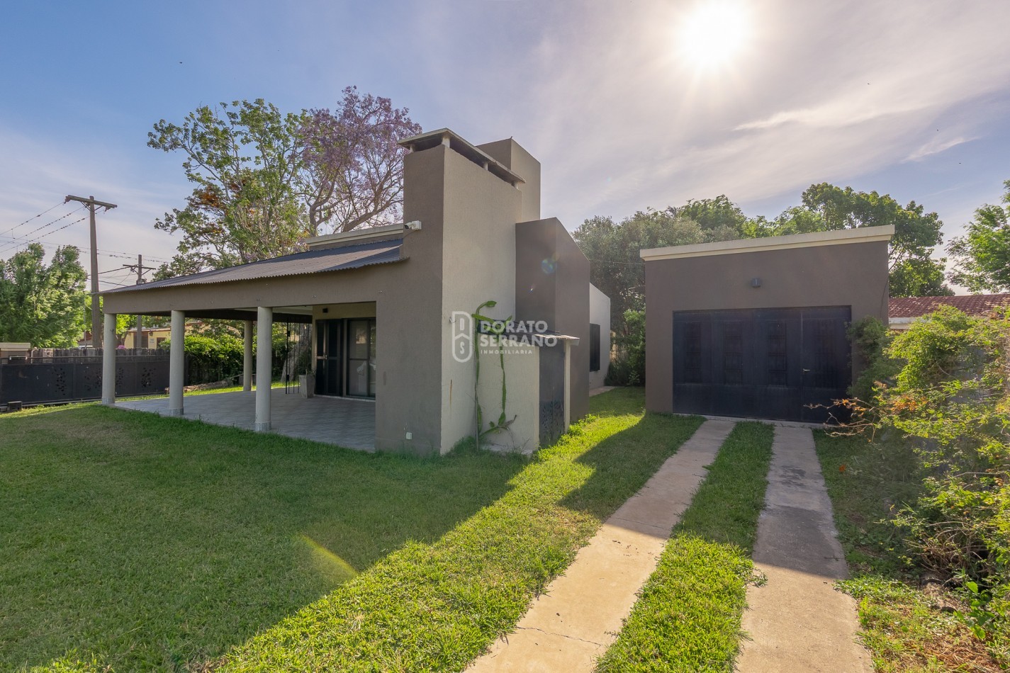 EXTRAORDINARIA! BARRIO GALVEZ - LAGUNA DE LOTTO.