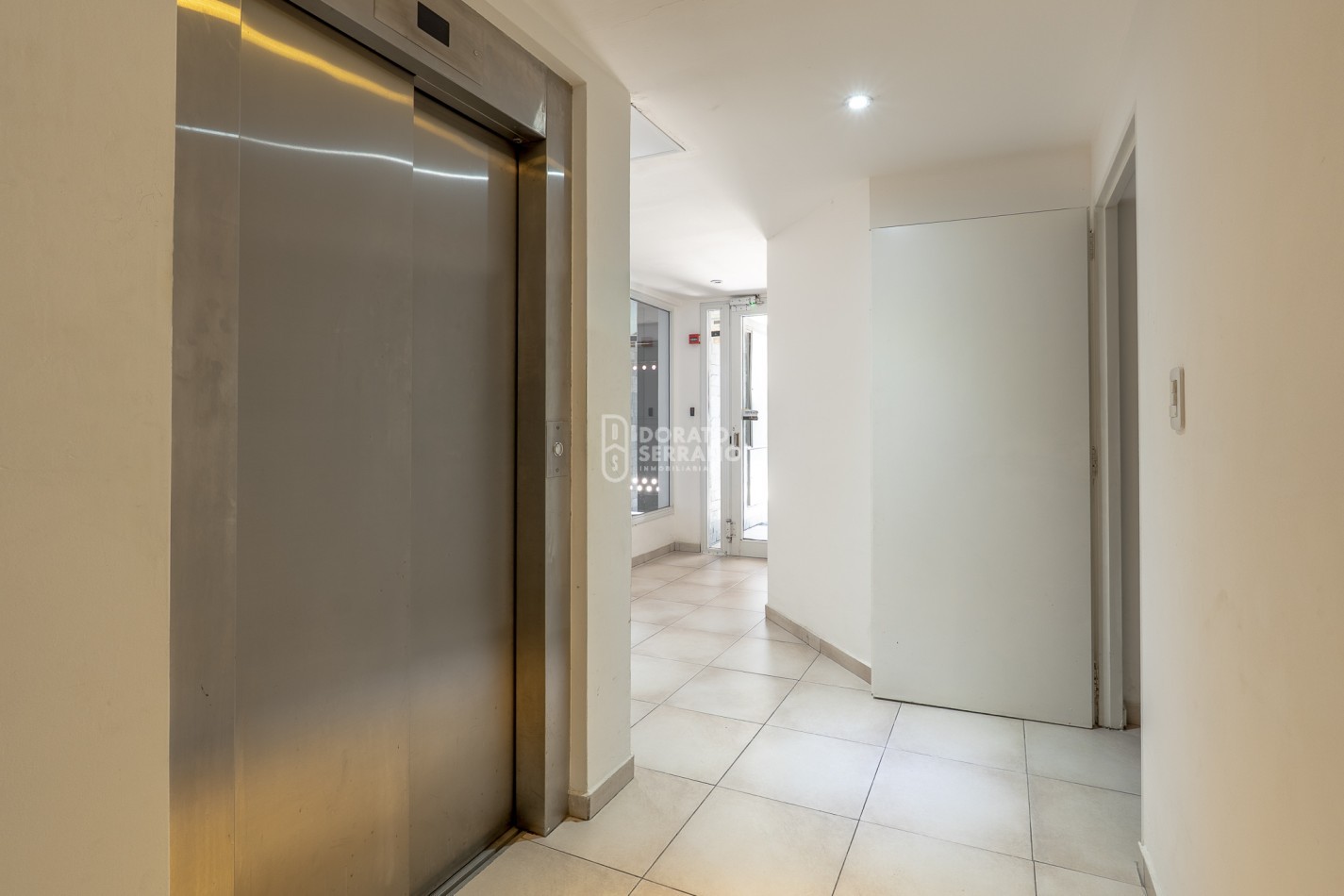 DEPTO. ROSARIO -  1 DORMITORIO - FRENTE & BALCON!