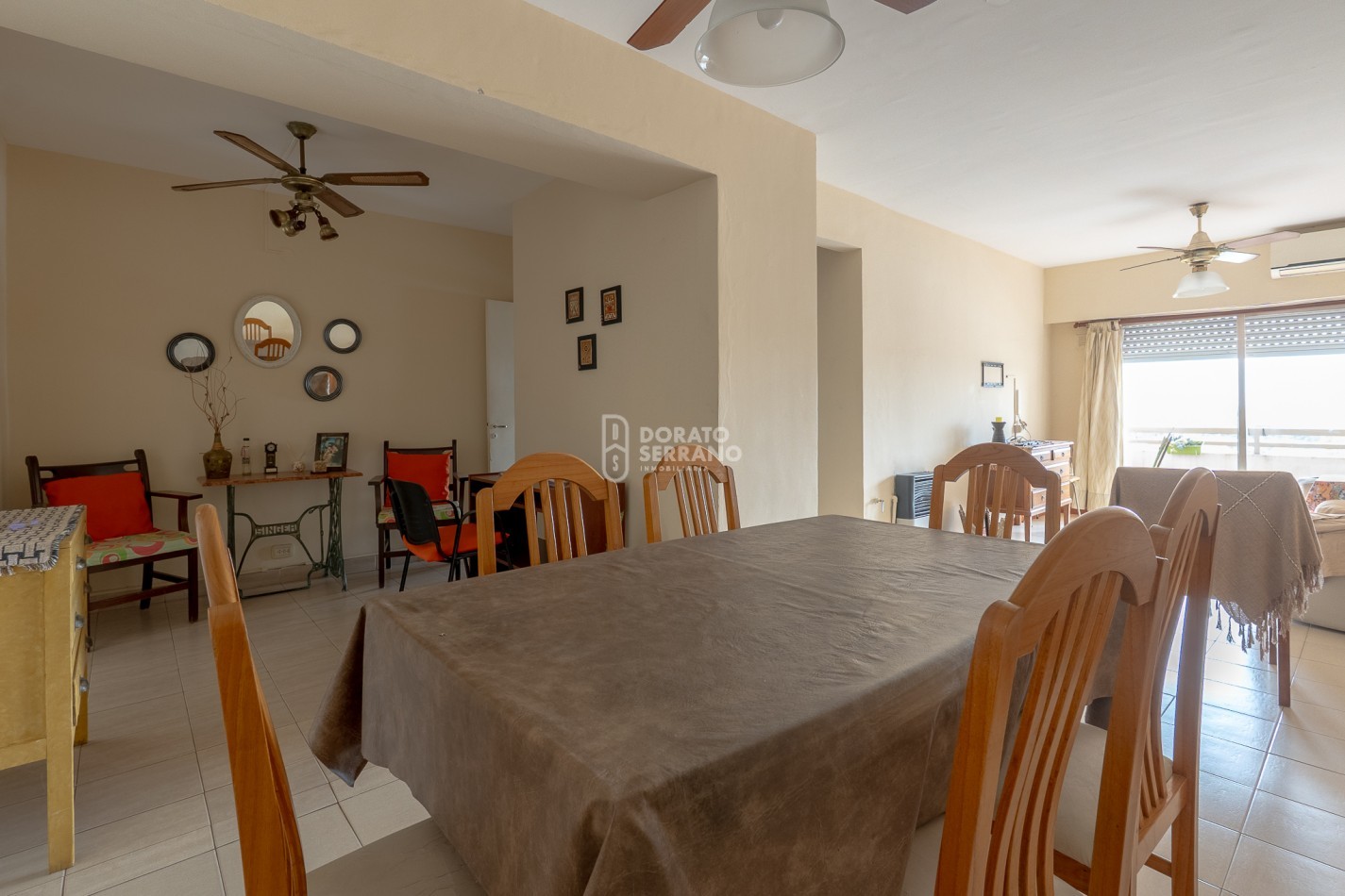 3 DORMITORIOS + 2 BAÑOS + DOBLE BALCON! 96 M2!