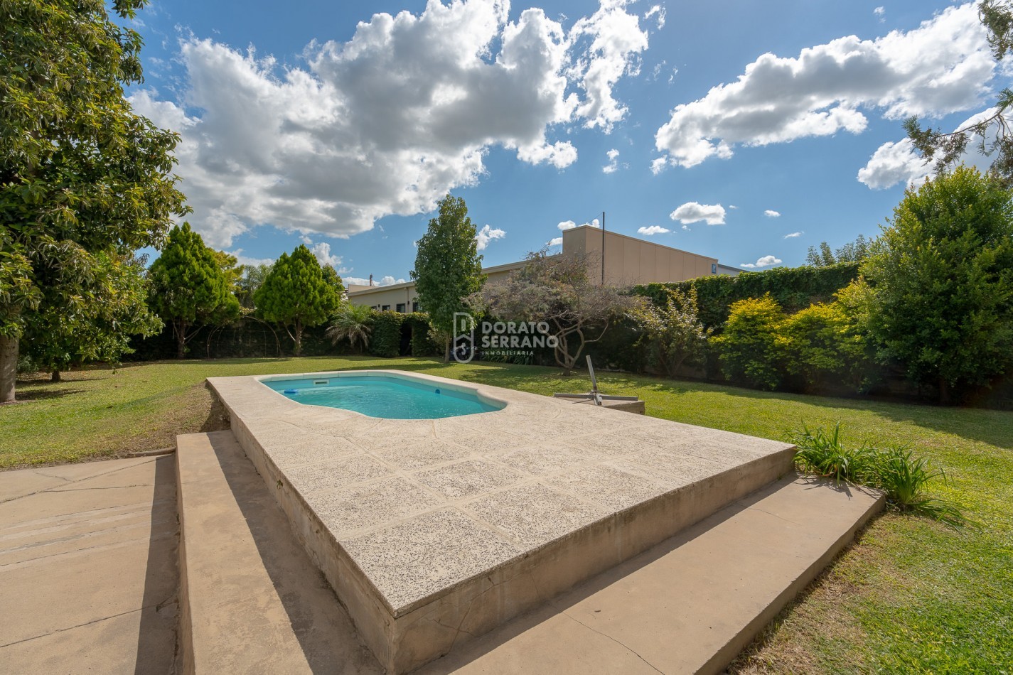 MAGNIFICA & VERSATIL / CANTIDAD + CALIDAD.