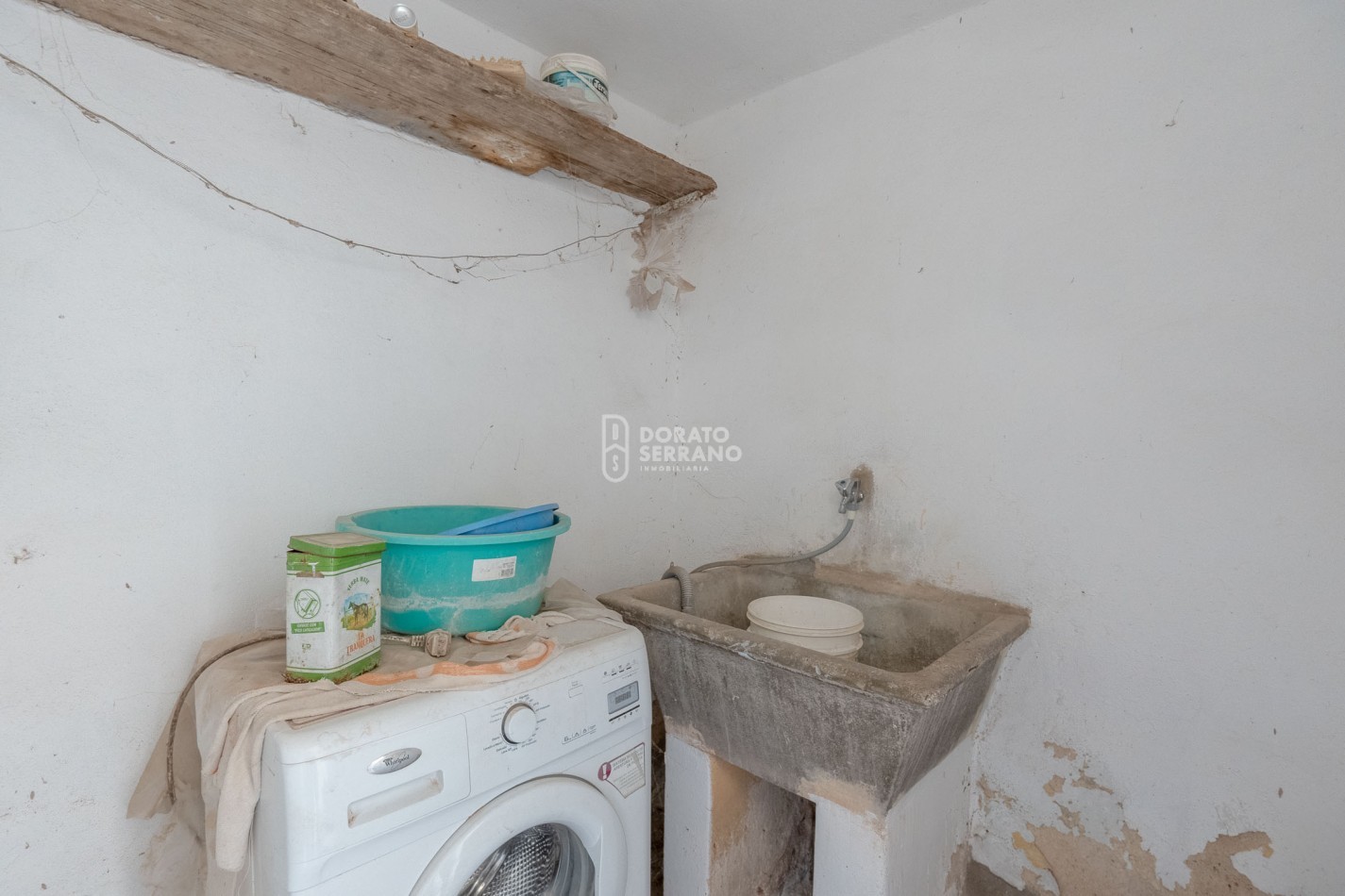 PRACTICA Y BIEN UBICADA.