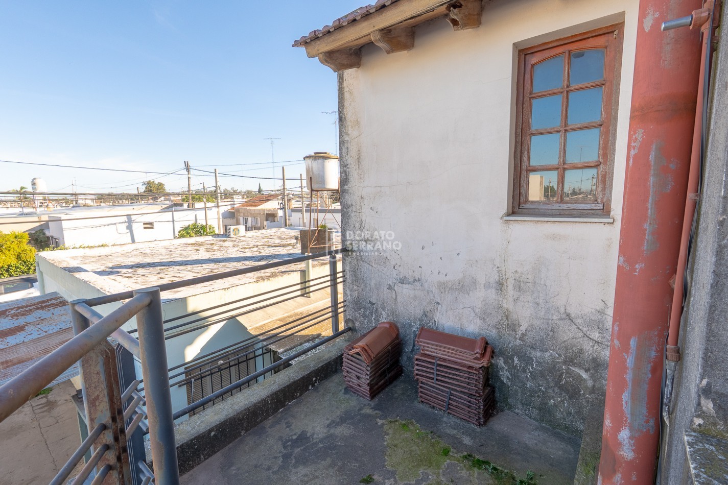 1 CASA DE 2 PLANTAS O 2 DEPTOS. INDEPENDIENTES / A ELECCION! 