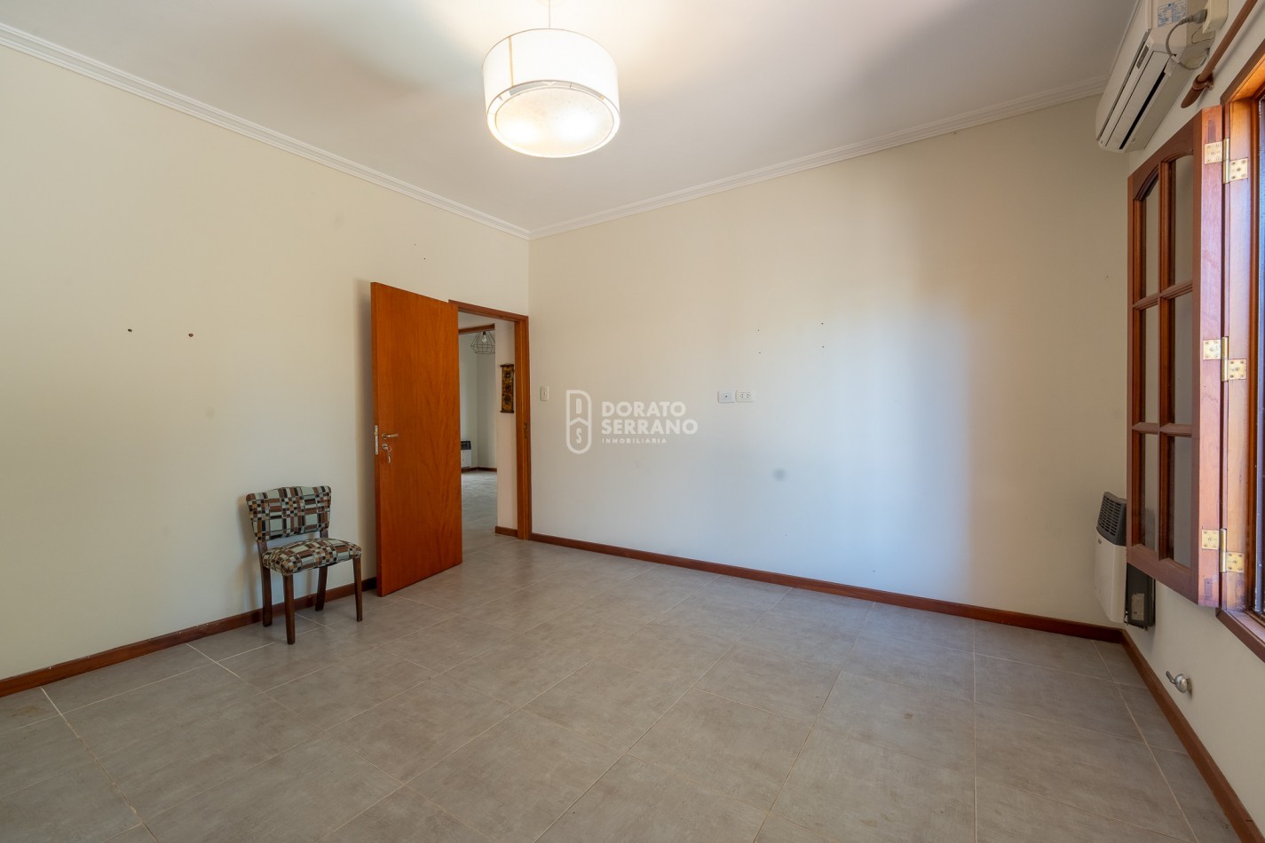 CASA LISTA PARA HABITAR! TODOS LOS SERVICIOS!