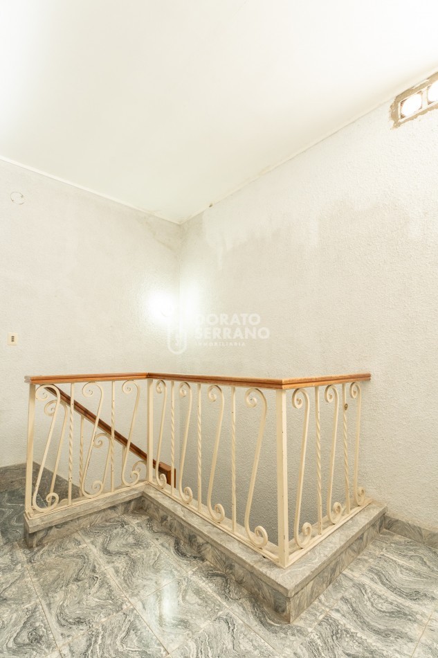 PORTE Y ESTILO PROPIO - AREA CENTRAL!