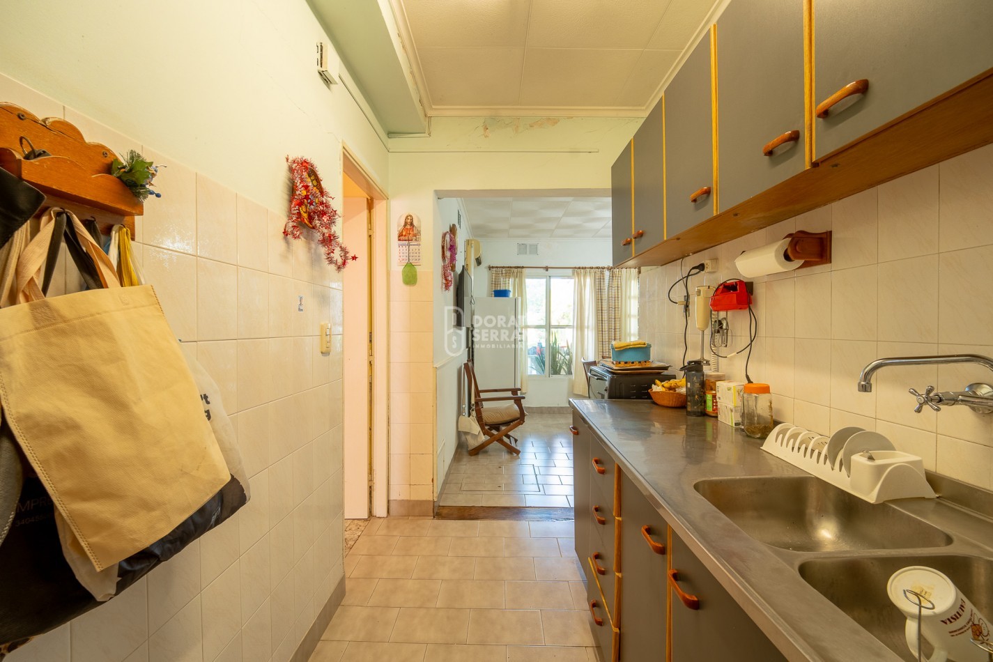 CASA EN BARRIO RESIDENCIAL! LISTA PARA UN NUEVO SUEÑO!