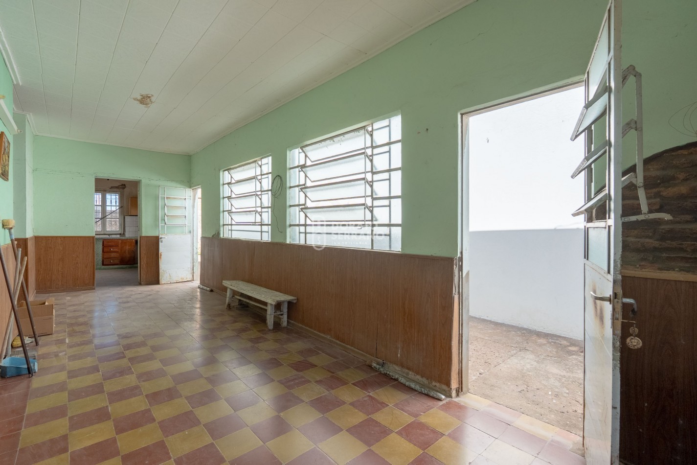 LOTE + CASA A DEMOLER O RECICLAR