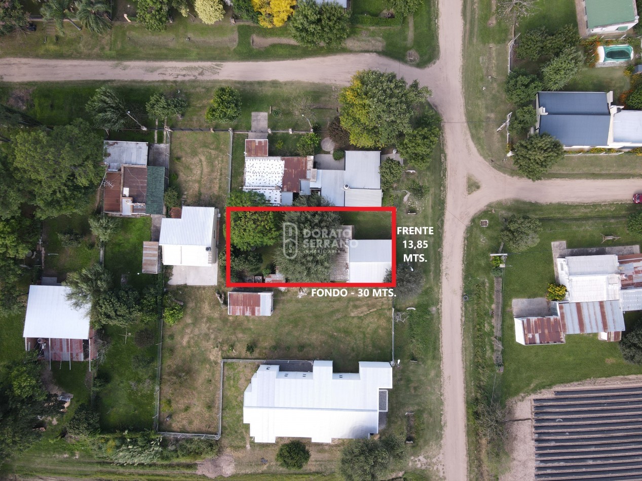 CASA EN EL RIO - BARRIO GALVEZ - PRACTICA Y BIEN UBICADA!