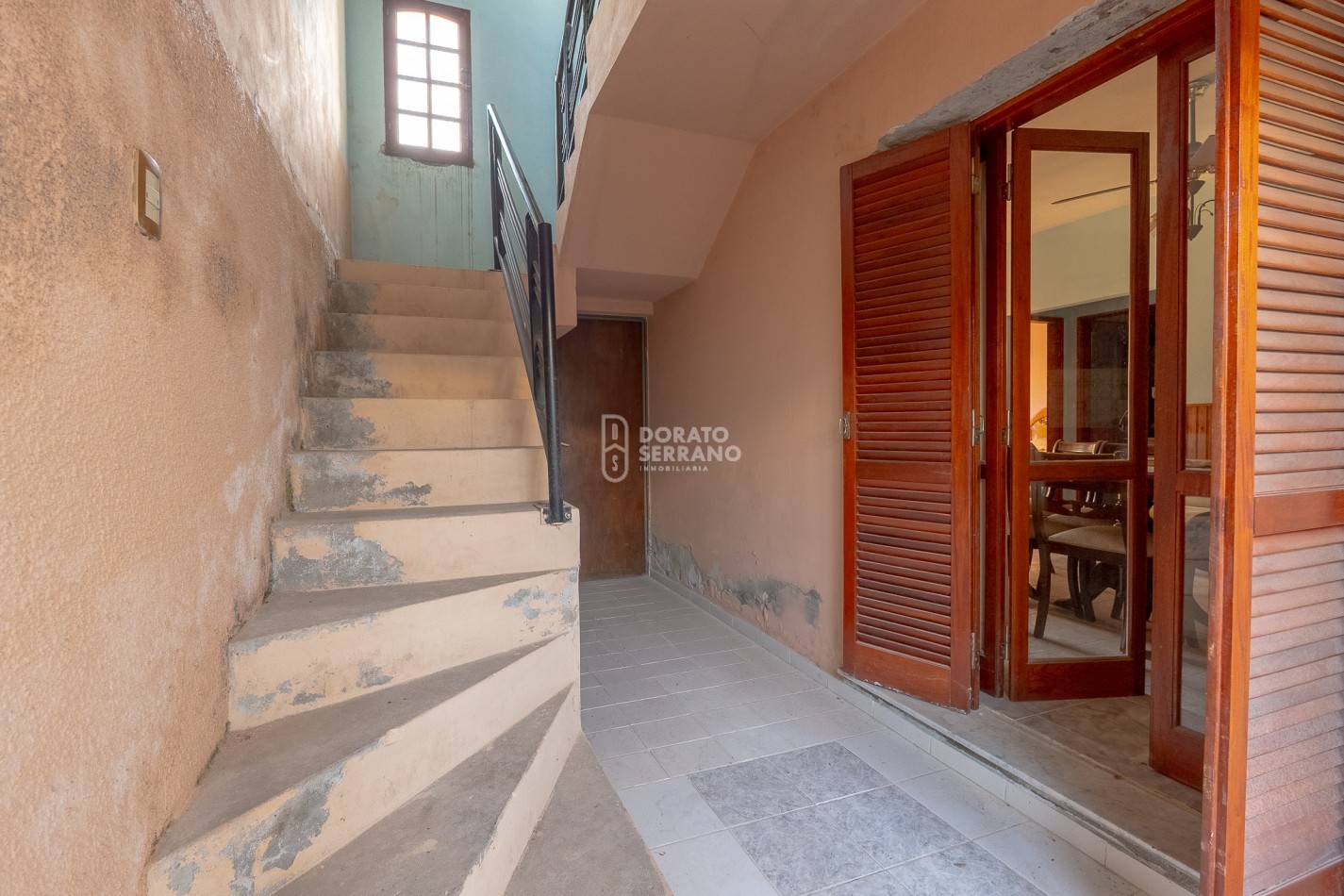 1 CASA DE 2 PLANTAS O 2 DEPTOS. INDEPENDIENTES / A ELECCION! 