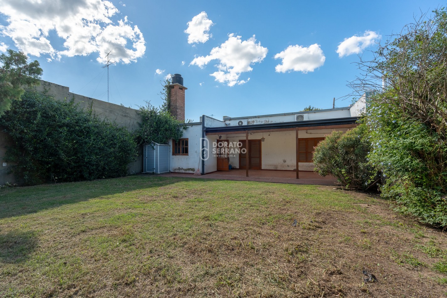 CASA LISTA PARA HABITAR! TODOS LOS SERVICIOS!