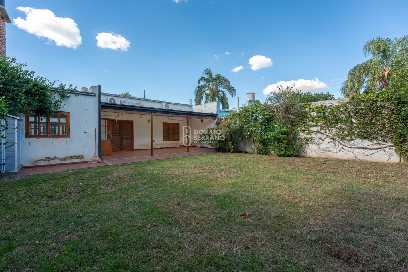 CASA LISTA PARA HABITAR! TODOS LOS SERVICIOS!