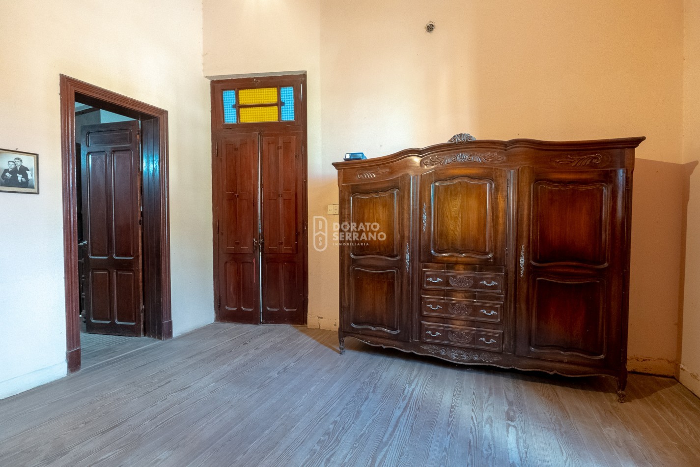 CASA ESTILO COLONIAL - TODOS LOS SERVICIOS!