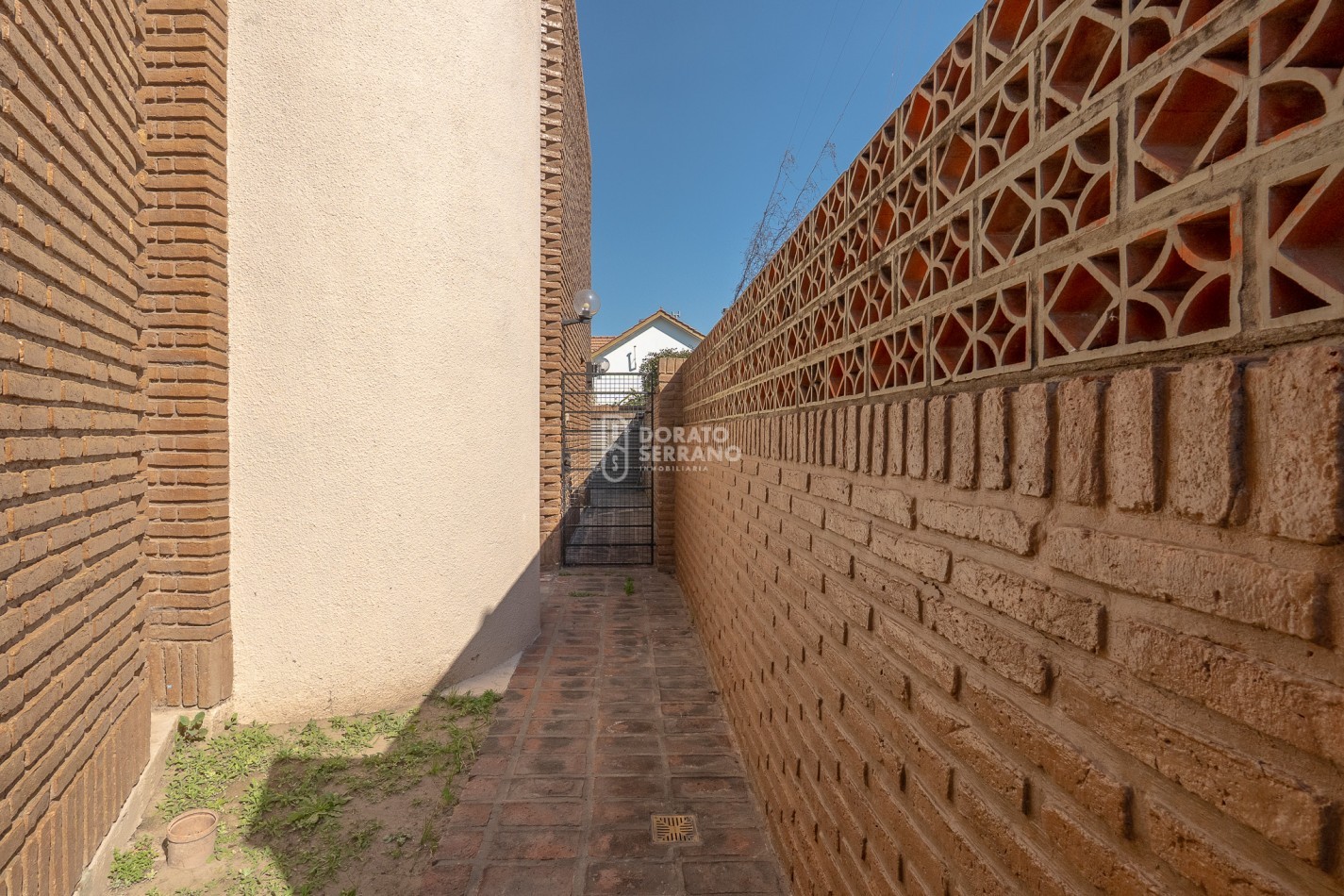 LOCAL & CONSULTORIO & OFICINA! O DEPTO!!!