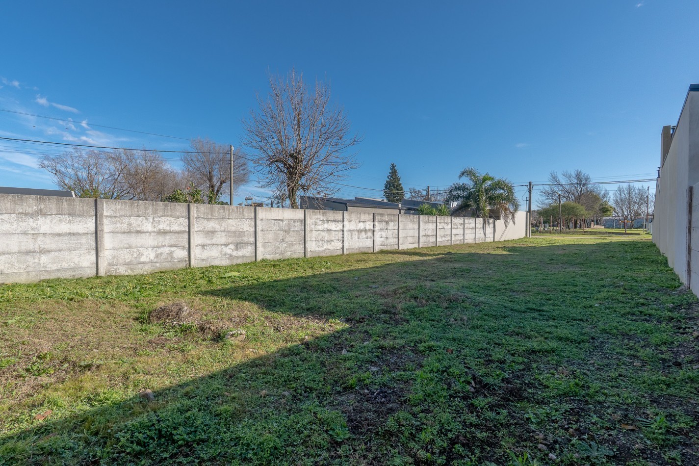 LOTE 10 X 40 - ZONA EXCLUSIVA!