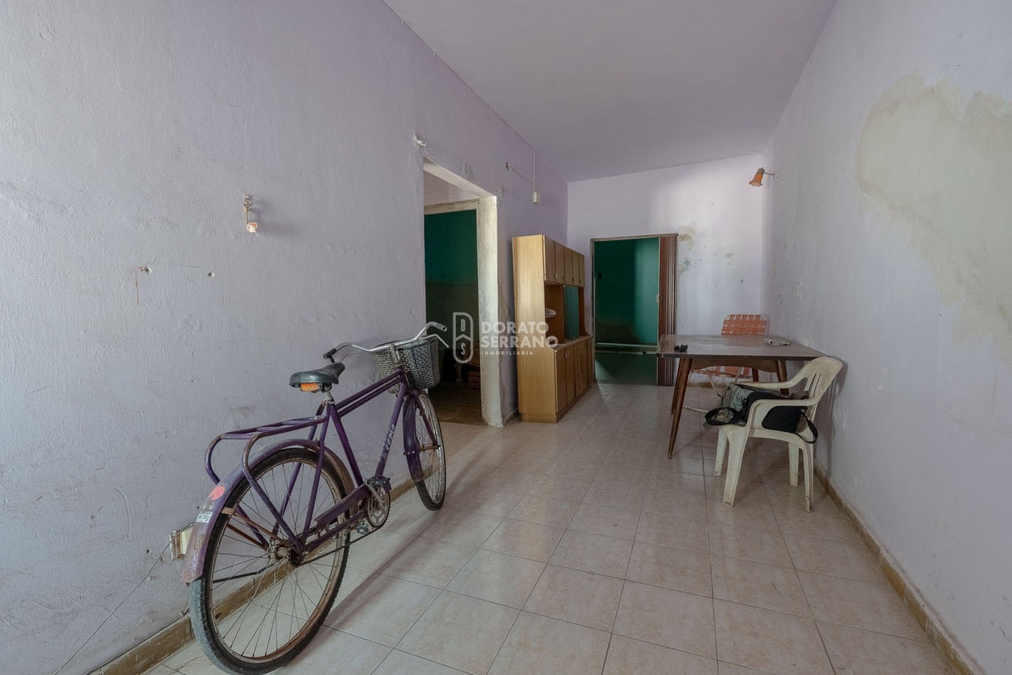 GRAN SUPERFICIE - TODOS LOS SERVICIOS.