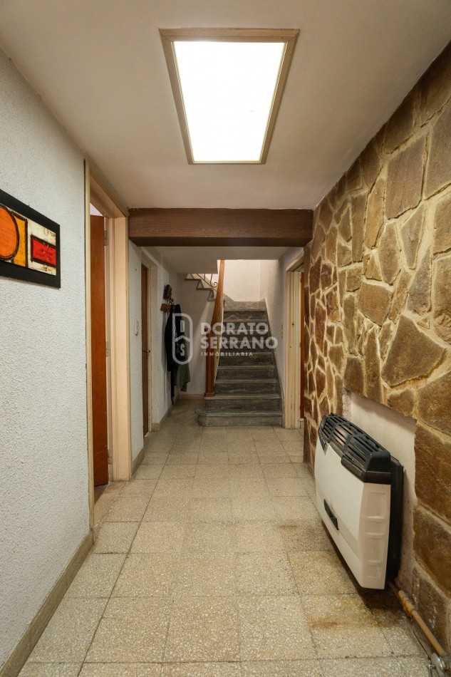 PORTE Y ESTILO PROPIO - AREA CENTRAL!