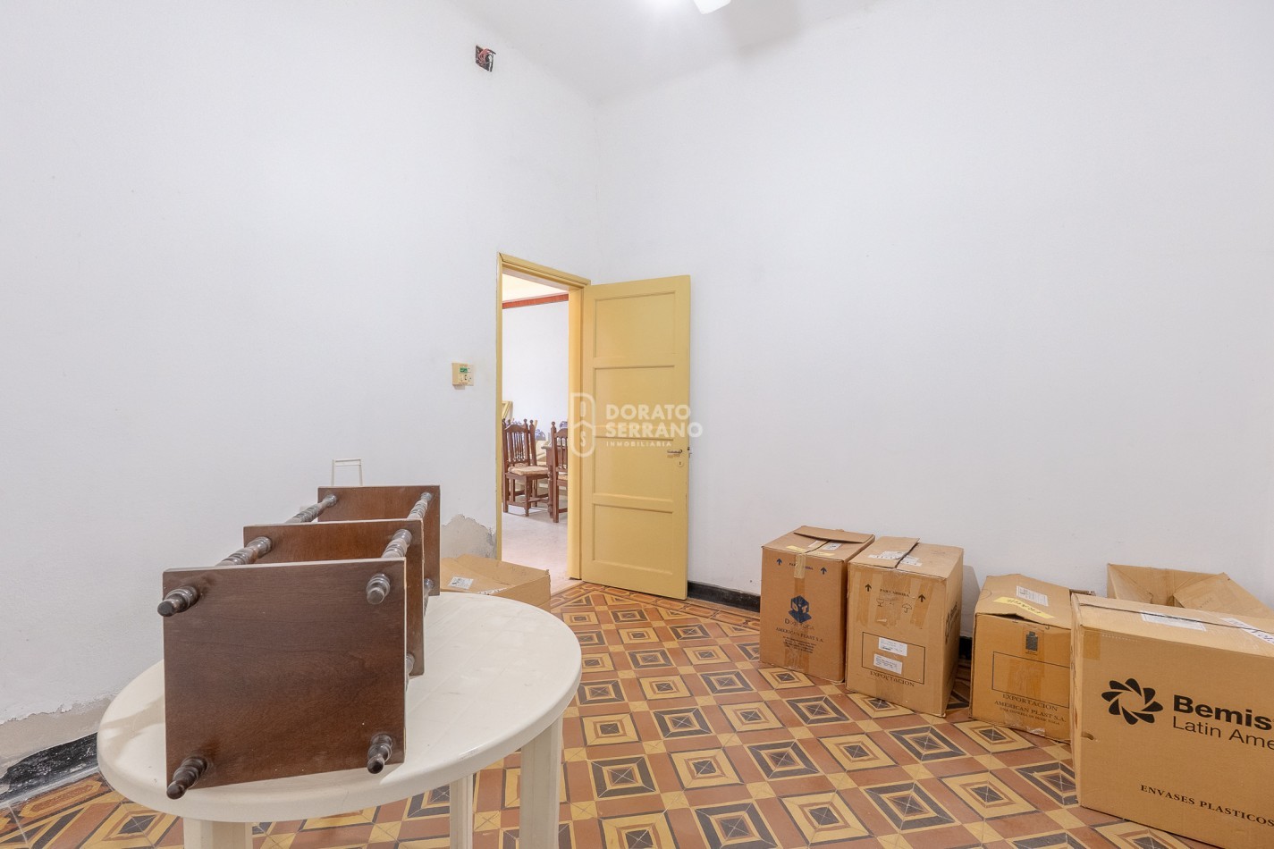 BUEN LOTE  &TODOS LOS SERVICIOS!