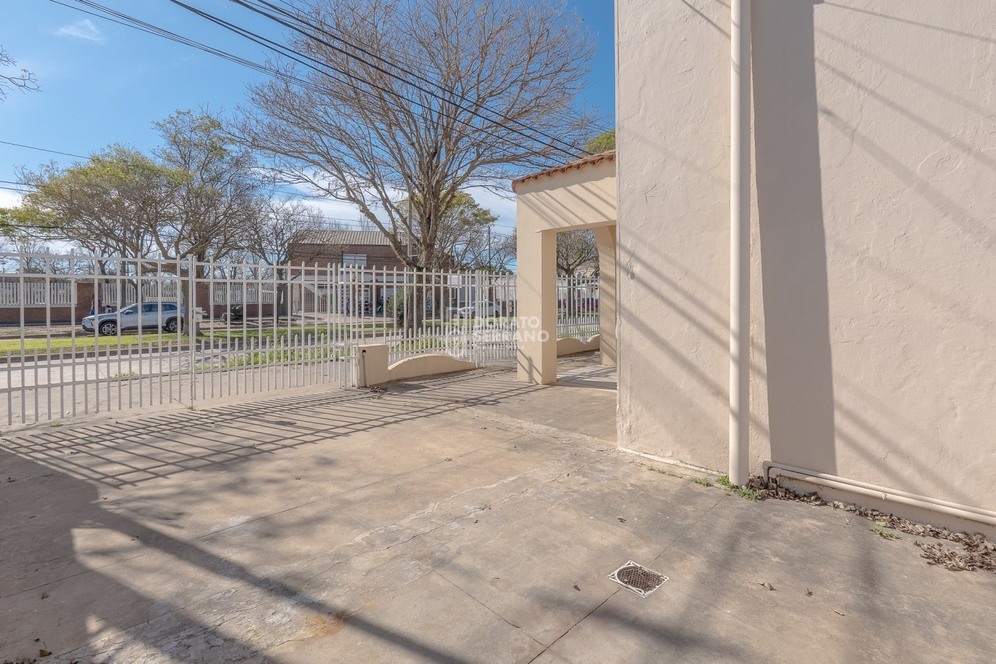 CASA + CONSTRUCCION INDUSTRIAL + LOTE XL!