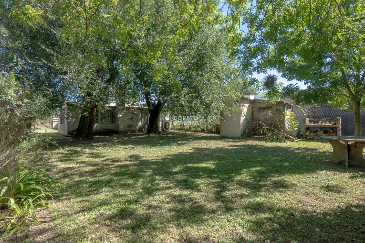 CASA EN EL RIO - BARRIO GALVEZ - PRACTICA Y BIEN UBICADA!